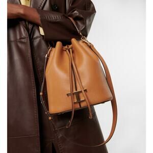 Tod's Timeless Small Leather Bucket Bag